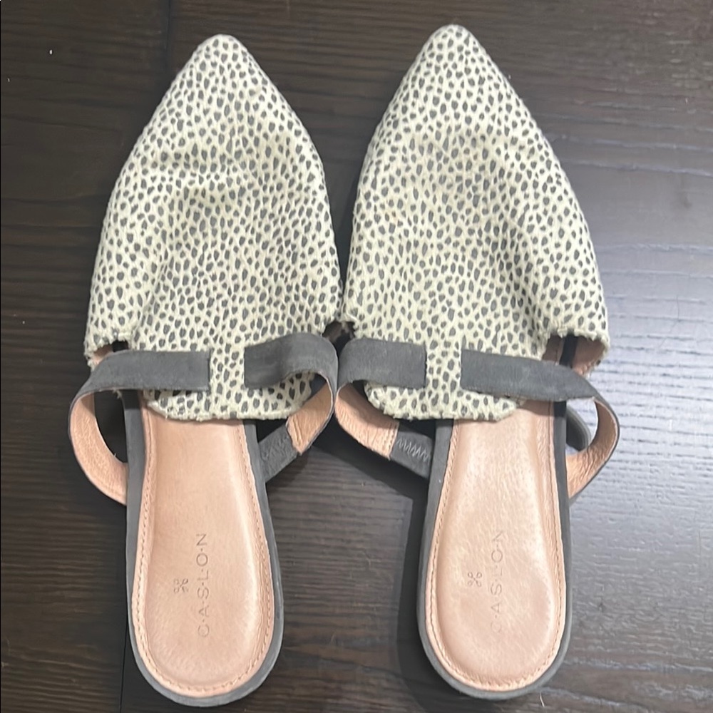 Caslon Cream and Gray Mules with Closed Pointed Toe size 8M